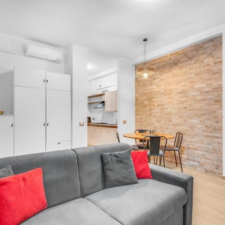 Ris161 -Modern Apartment Equipped With All Comfort- Sesto San Giovanni Exterior foto
